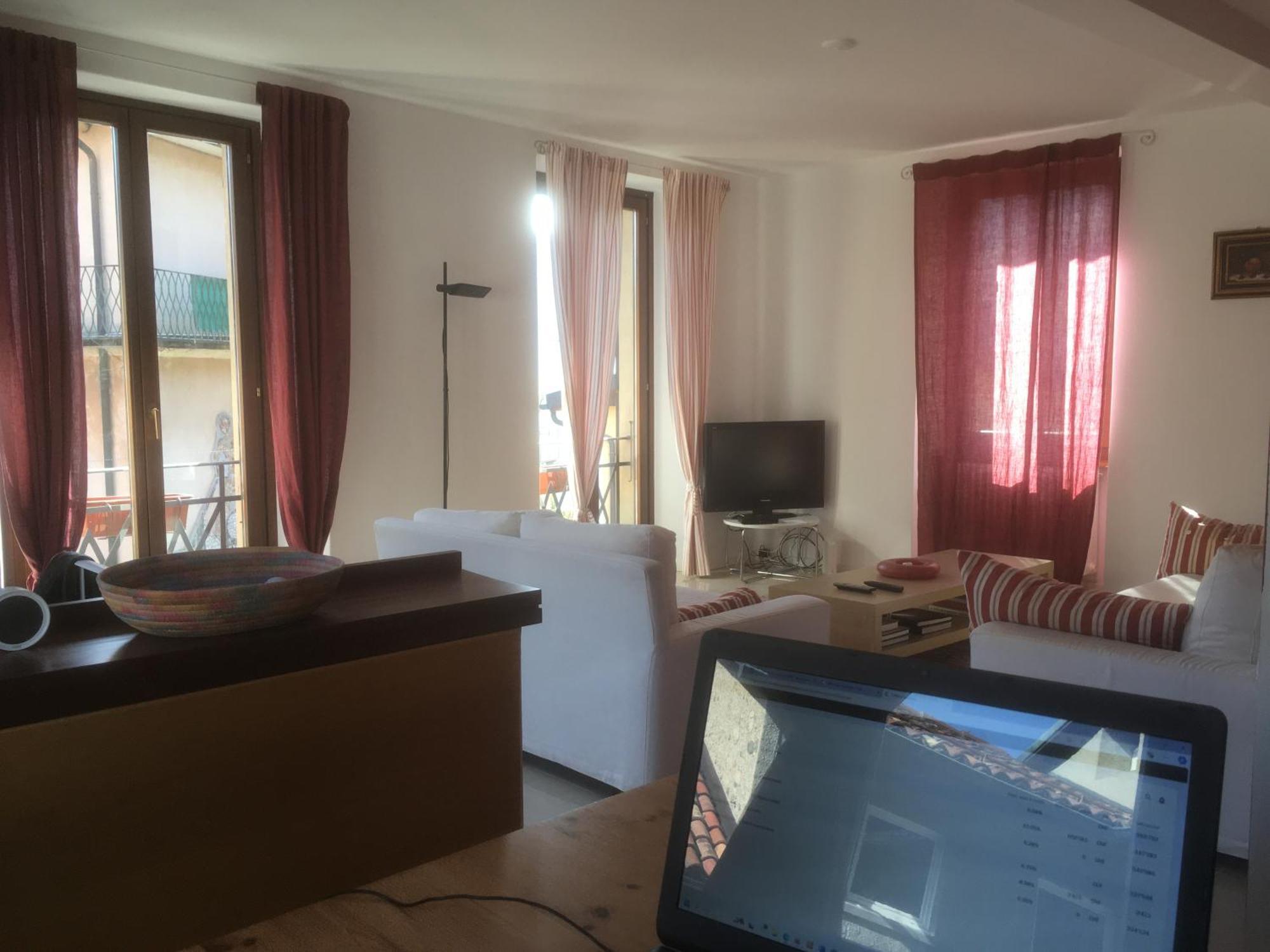 Casa Aurora 1 Apartment Каслано Екстериор снимка